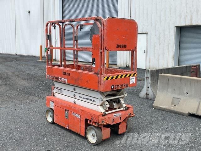 Snorkel S3219E رافعات مقصية الشكل