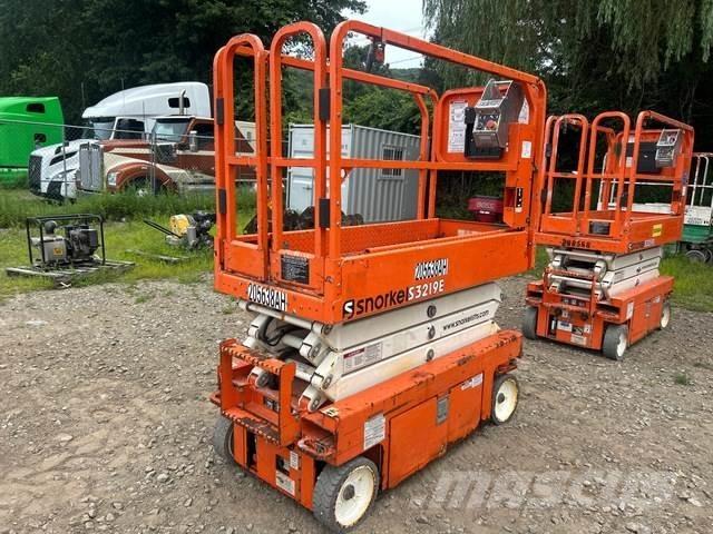 Snorkel S3219E رافعات مقصية الشكل