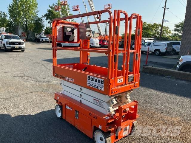 Snorkel S3219E رافعات مقصية الشكل