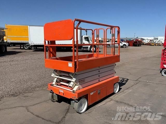 Snorkel S4726E رافعات مقصية الشكل