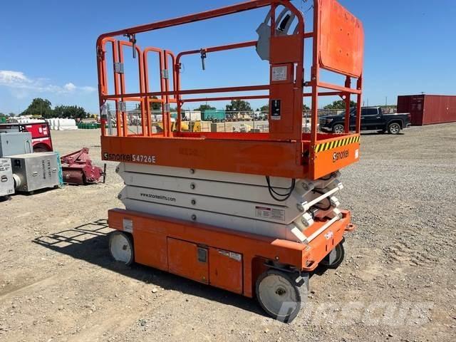 Snorkel S4726E رافعات مقصية الشكل