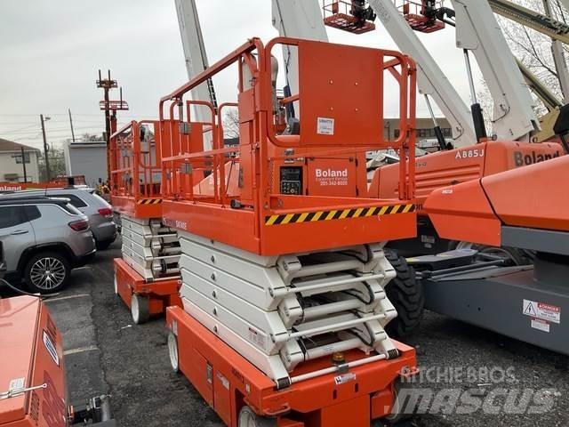 Snorkel S4740E رافعات مقصية الشكل