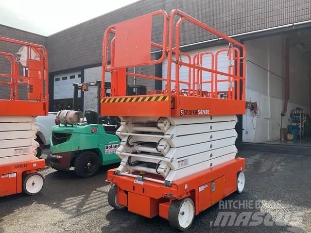 Snorkel S4740E رافعات مقصية الشكل