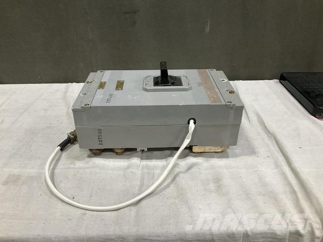  SPD NQB-A1600 مطارق / كسارات