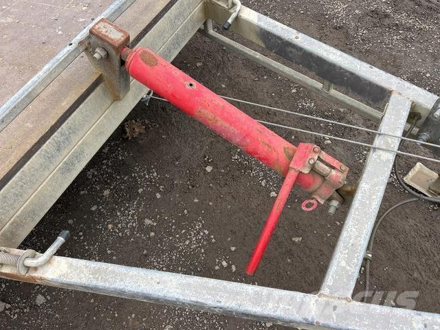  Stance مقطوروات مسطحة/مفصلية الجوانب