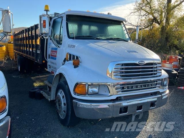 Sterling A6500 شاحنات مسطحة/مفصلية الجوانب
