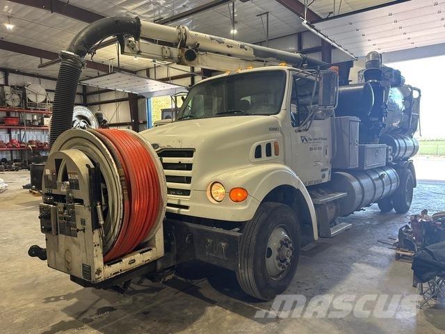 Sterling L7500 شاحنات مزدوجة / خلخلة