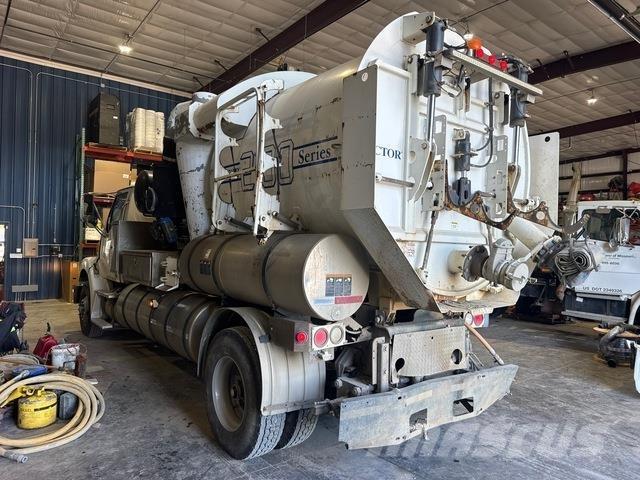 Sterling L7500 شاحنات مزدوجة / خلخلة