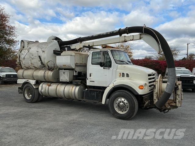 Sterling L7501 شاحنات مزدوجة / خلخلة