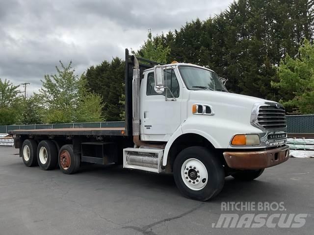 Sterling L9500 شاحنات مسطحة/مفصلية الجوانب