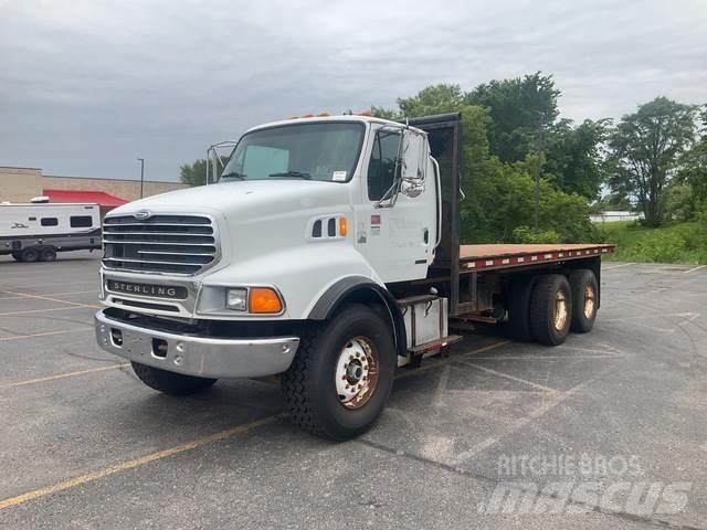 Sterling L9500 شاحنات قلابة