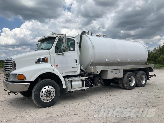 Sterling L9500 شاحنات مزدوجة / خلخلة