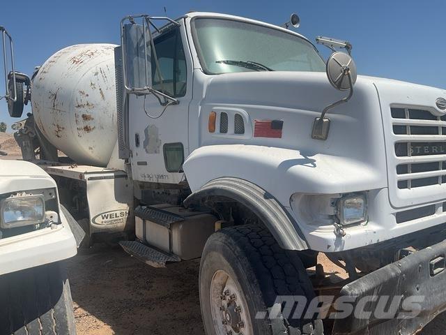 Sterling L9500 شاحنات أخرى