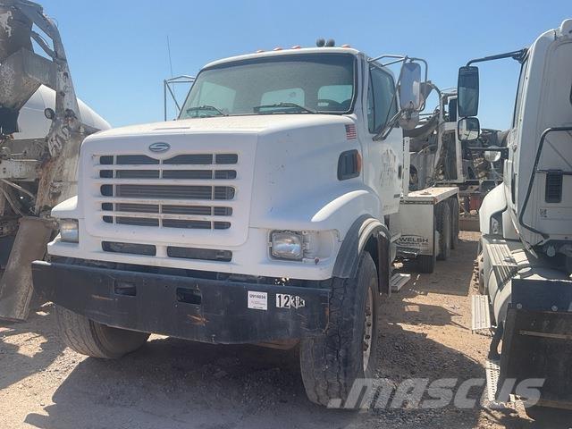 Sterling L9500 شاحنات أخرى