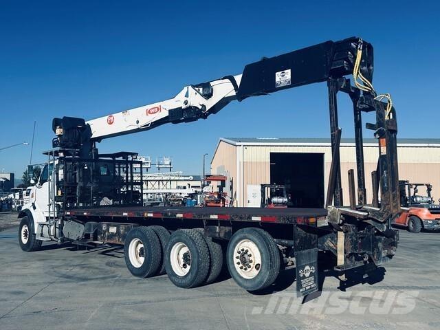 Sterling L9500 شاحنات أخرى