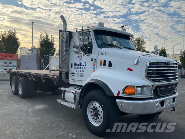 Sterling L9500 شاحنات مسطحة/مفصلية الجوانب