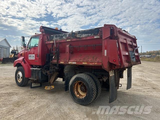 Sterling L9500 حراثات ونصول الجليد