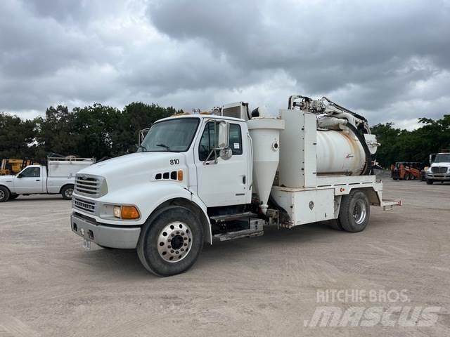Sterling M7500 شاحنات مزدوجة / خلخلة