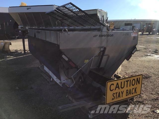 Swenson  معدات نشر الرمال والملح