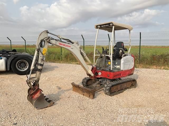 Takeuchi TB216 حفارات صغيرة أقل من 7 طن (حفارات صغيرة)