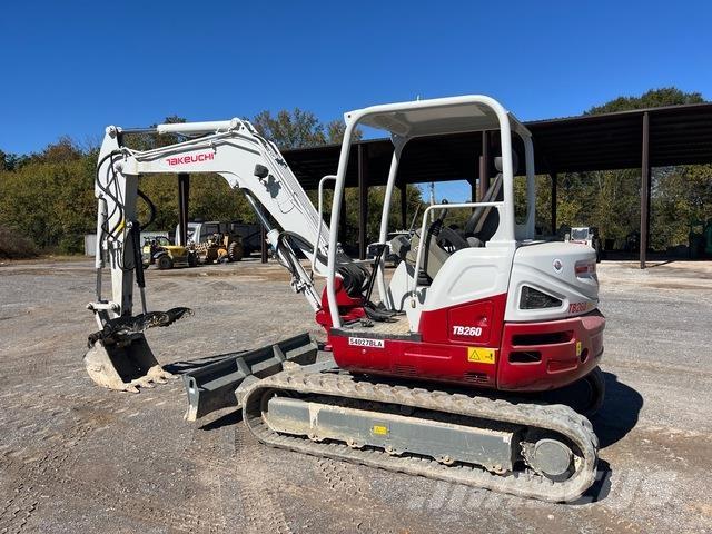 Takeuchi TB260 حفارات زحافة