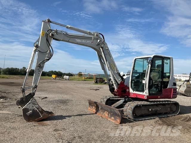 Takeuchi TB290 حفارات زحافة