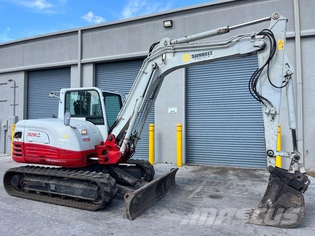 Takeuchi TB290 حفارات زحافة