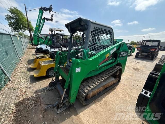 Takeuchi TL6R لوادر انزلاقية التوجيه