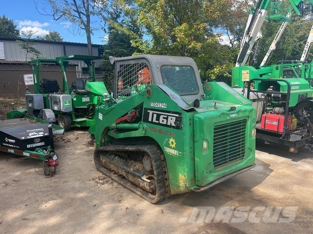 Takeuchi TL6R لوادر انزلاقية التوجيه