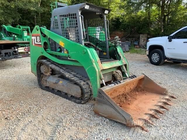Takeuchi TL8 لوادر انزلاقية التوجيه