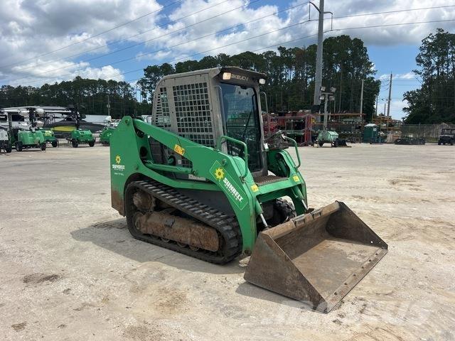 Takeuchi TL8 لوادر انزلاقية التوجيه