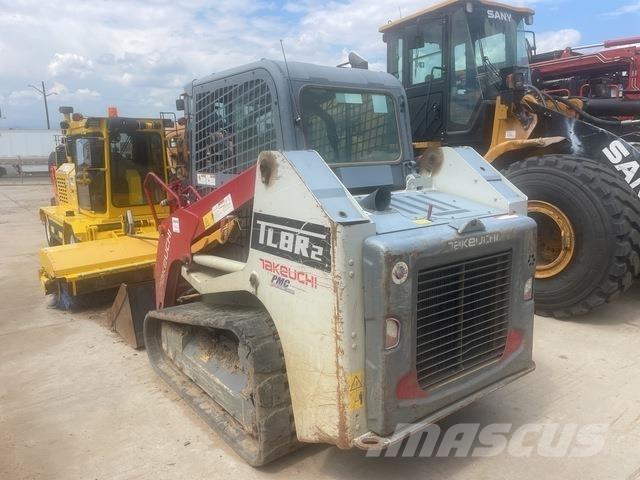 Takeuchi TL8R2 لوادر انزلاقية التوجيه