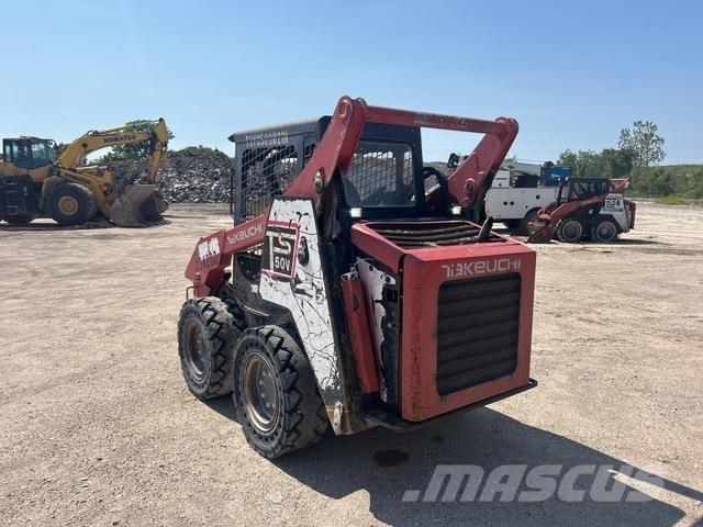 Takeuchi TS50V لوادر انزلاقية التوجيه