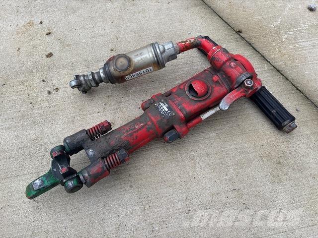  Tamco TJ15 معدات البناء - غير ذلك