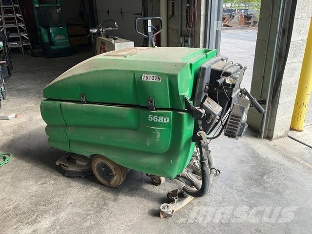 Tennant 5680 مجففات الغسيل
