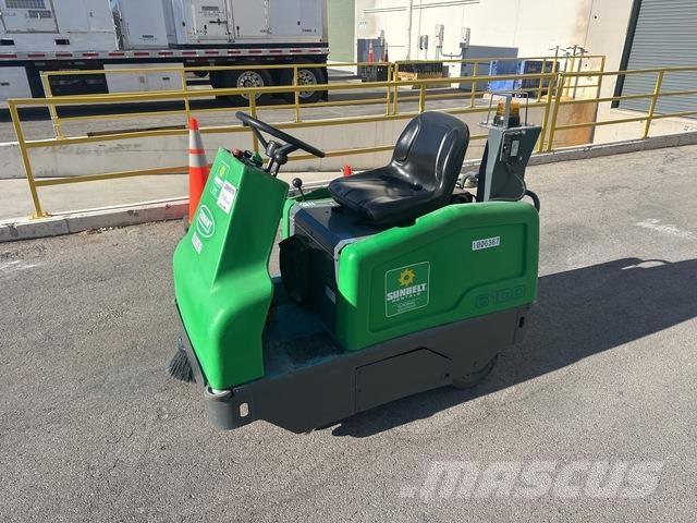 Tennant 6100 كاسحات داخلية