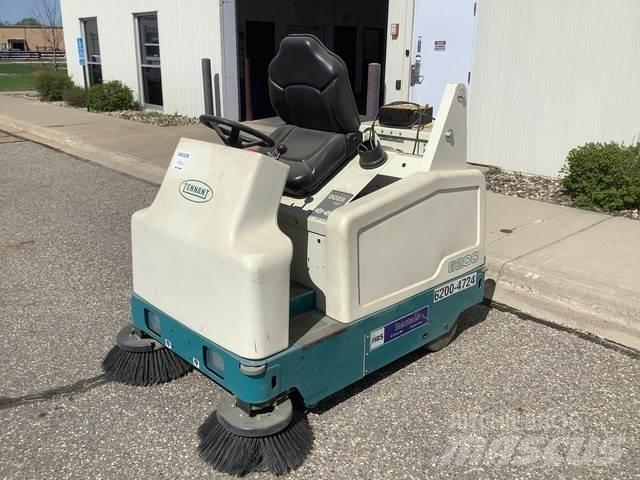Tennant 6200 كاسحات داخلية