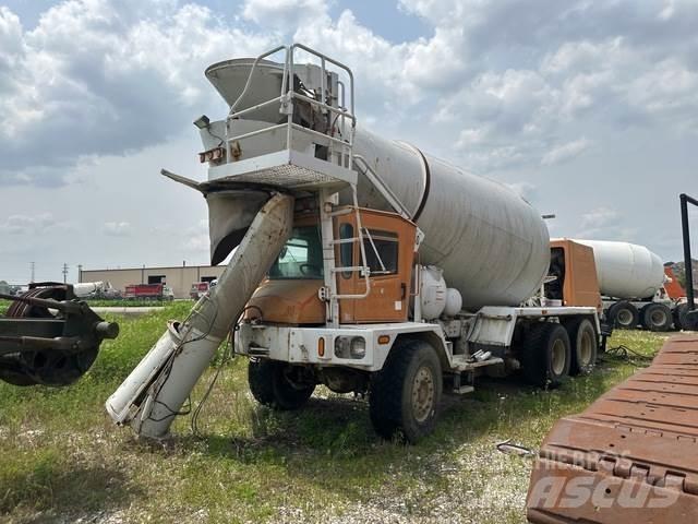 Terex  شاحنات أخرى