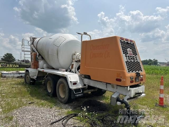 Terex  شاحنات أخرى