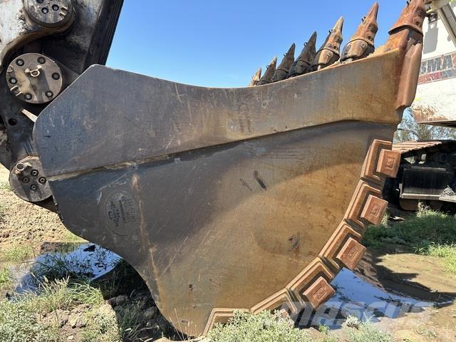 Terex RH170 حفارات زحافة