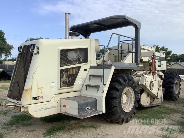 Terex RS-425C ضاغطات التربة