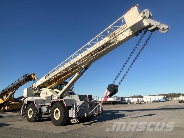 Terex RT135 رافعات الطرق الوعرة