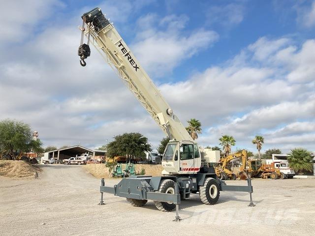 Terex RT230-1 رافعات الطرق الوعرة