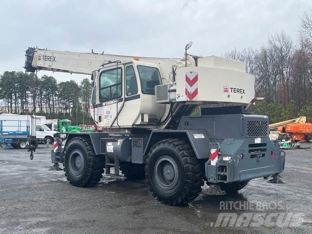 Terex RT230-2 رافعات الطرق الوعرة