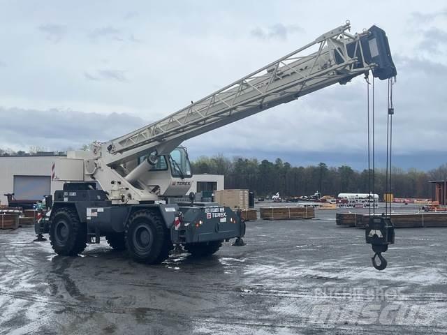 Terex RT230-2 رافعات الطرق الوعرة
