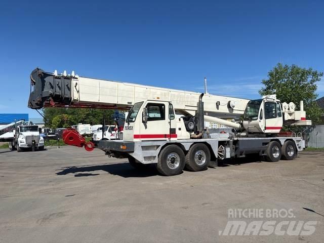 Terex T775 رافعات مجنزرة