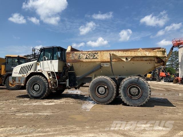 Terex TA300 ساحبات مفصلية