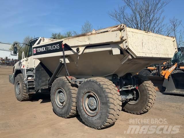 Terex TA300 ساحبات مفصلية