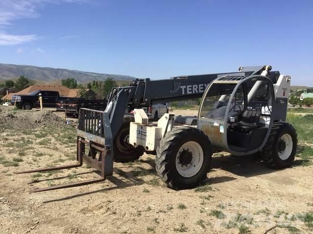 Terex TH644C مناولات متداخلة