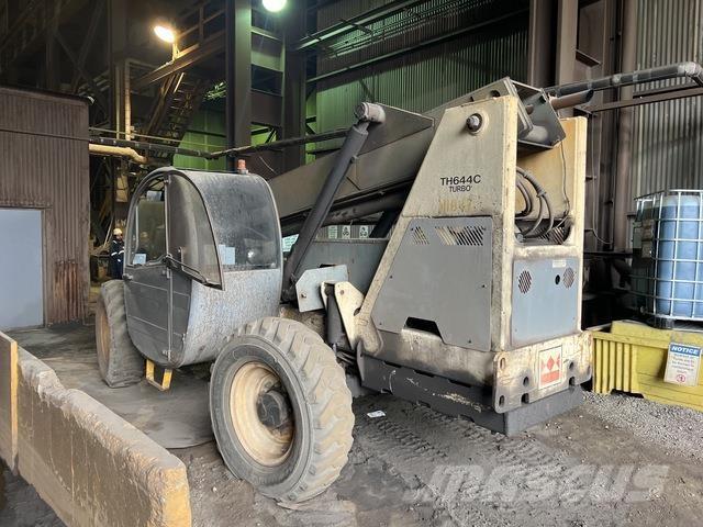 Terex TH644C مناولات متداخلة